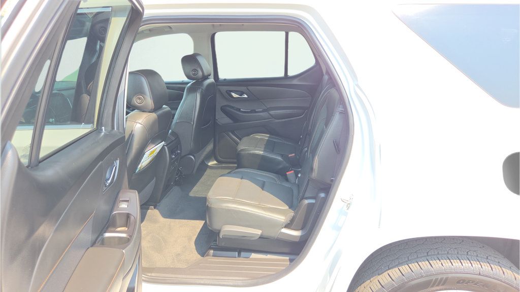 Used 2020 Chevrolet Traverse Premier AWD/4WD image 50