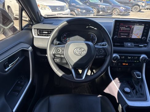 Used 2020 Toyota RAV4 XSE image 11