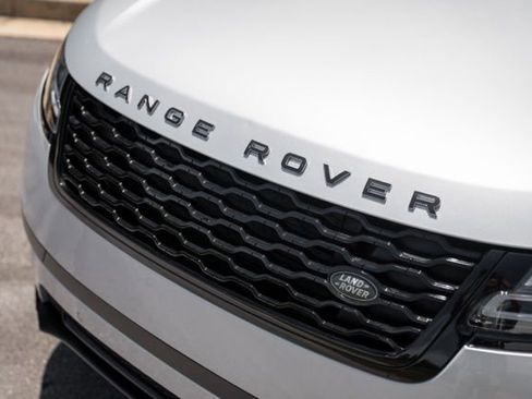 Used 2022 Land Rover Range Rover Velar S AWD/4WD image 18