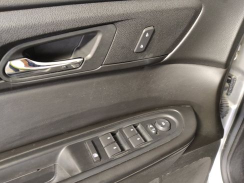 Used 2015 Chevrolet Traverse LT AWD/4WD image 27