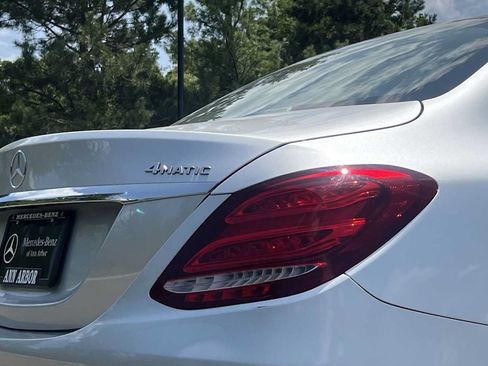 Used 2017 Mercedes-Benz C 300 4MATIC Sedan image 18