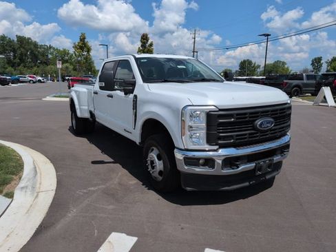 Used 2024 Ford F350 XL w/ 360-Degree Camera Package AWD/4WD image 7