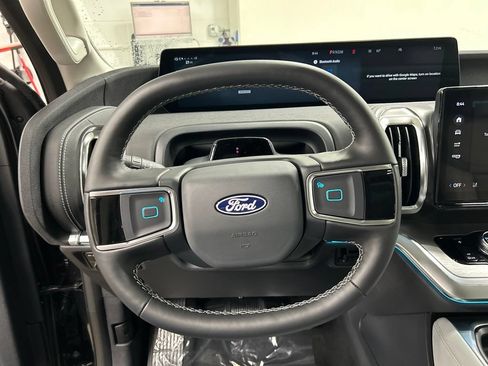 New 2027 Ford Expedition Max Platinum w/ Driver's Package AWD/4WD image 15