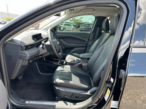 Used 2023 Ford Mustang Mach-E Premium RWD image 15