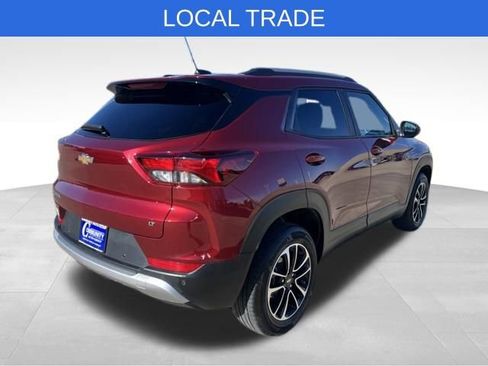 Used 2024 Chevrolet TrailBlazer LT w/ LT Cold Weather Package image 7