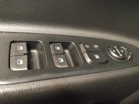 Used 2021 Kia Rio S image 27