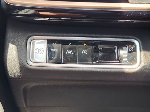 New 2025 Buick Envision Sport Touring image 24