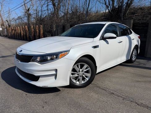 Used 2016 Kia Optima LX image 5
