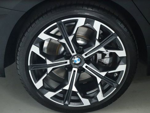 Used 2025 BMW 330i xDrive Sedan AWD/4WD image 14