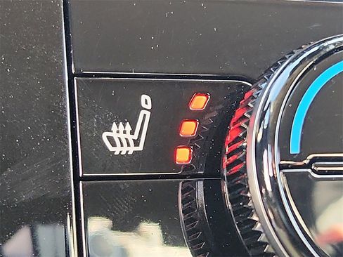 Certified 2022 Nissan Pathfinder SL image 24