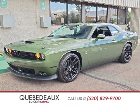 Used 2023 Dodge Challenger R/T Scat Pack RWD image 3
