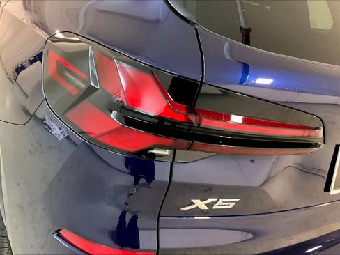 New 2026 BMW X5 xDrive40i w/ Executive Package image 14