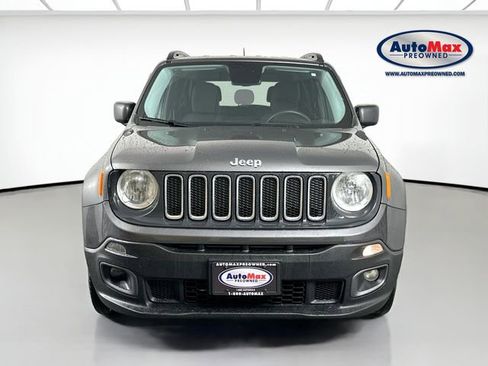 Used 2016 Jeep Renegade Latitude w/ Popular Equipment Group AWD/4WD image 2