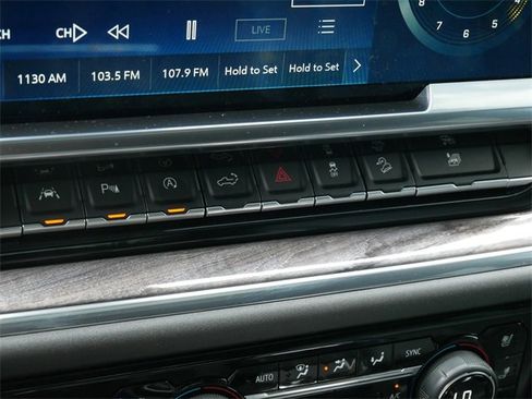 Used 2023 Chevrolet Silverado 1500 LTZ w/ LTZ Premium Package image 19