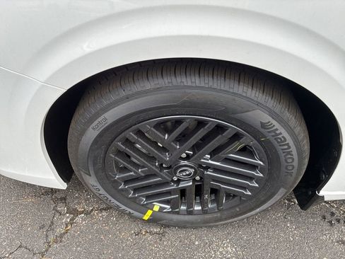 New 2026 Nissan Sentra SV w/ Floor Mat Package FWD image 11