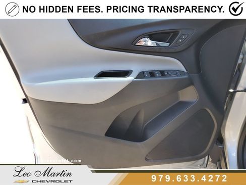 Used 2022 Chevrolet Equinox LS w/ LS Convenience Package FWD image 16