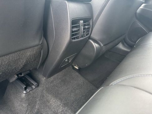 Certified 2025 Toyota Corolla Cross AWD Hybrid w/ Convenience Package image 8