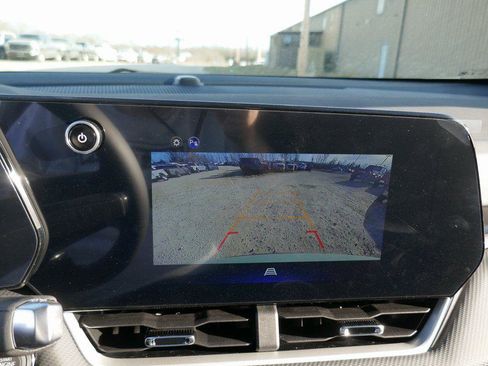New 2026 Chevrolet Equinox LT w/ Midnight Edition FWD image 19