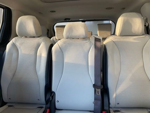 New 2026 Kia Carnival SX Prestige image 23