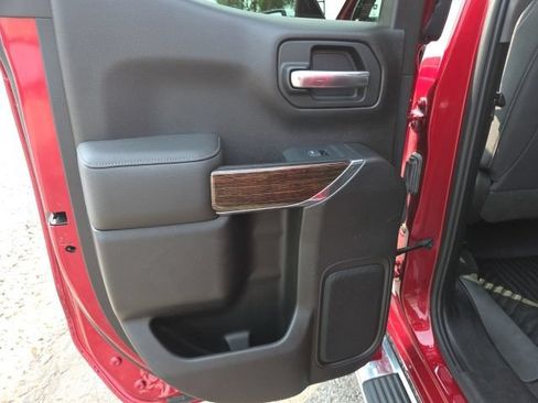 Used 2019 GMC Sierra 1500 SLE w/ Preferred Package AWD/4WD image 37