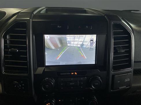 Used 2018 Ford F150 XLT w/ Equipment Group 302A Luxury image 10