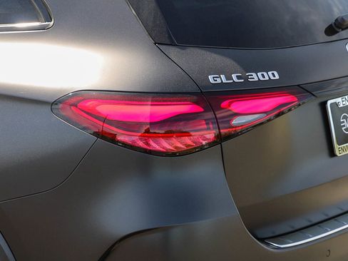 New 2026 Mercedes-Benz GLC 300 GLC 300 image 11