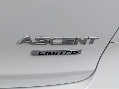 Used 2022 Subaru Ascent Limited AWD/4WD image 6