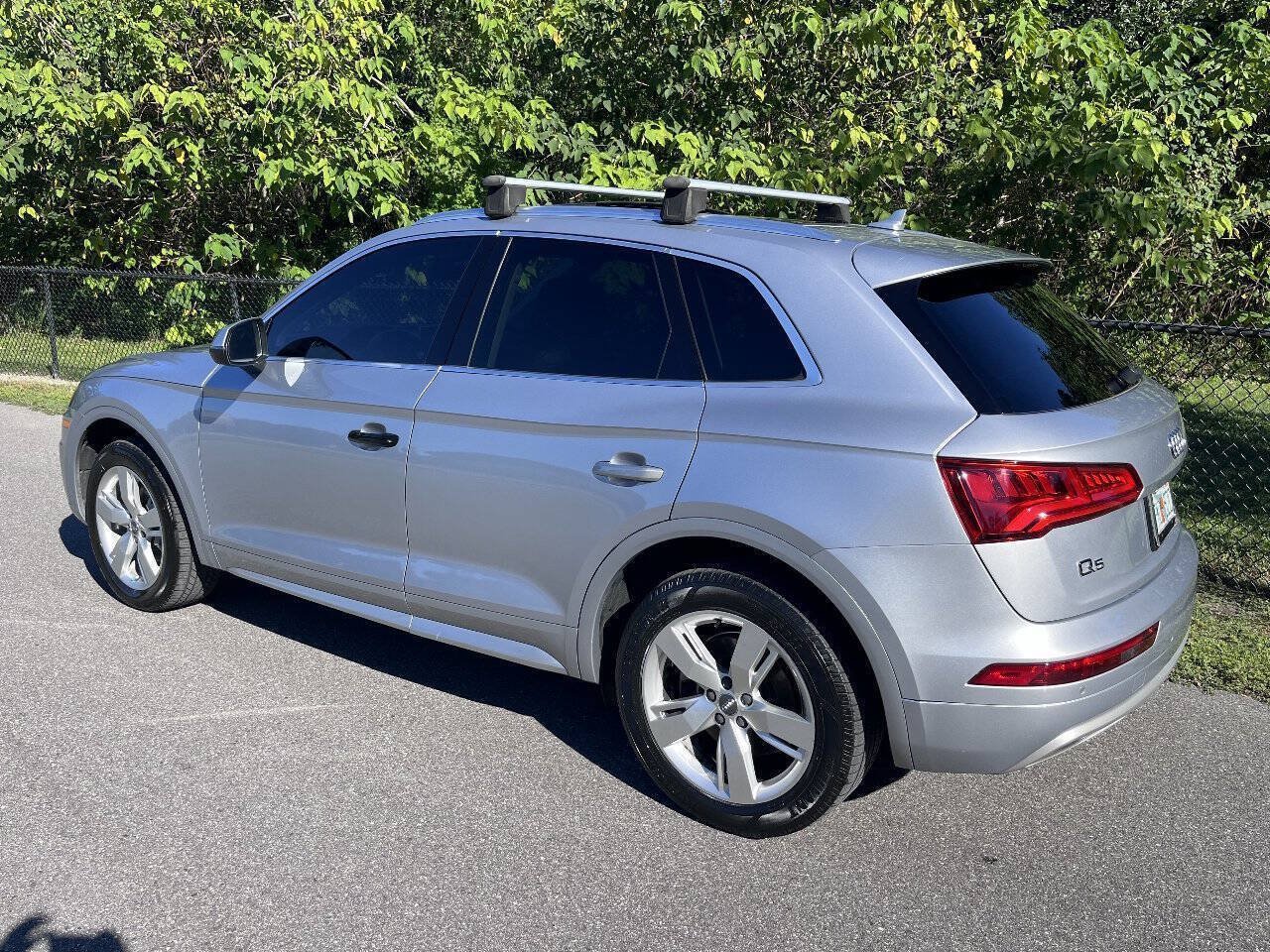 Used 2018 Audi Q5 2.0T Premium Plus w/ Premium Plus Package AWD/4WD image 6