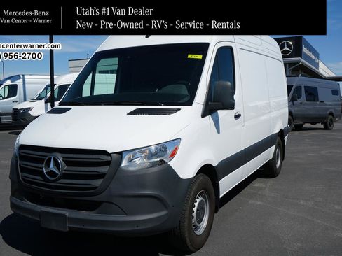 Used 2024 Mercedes-Benz Sprinter 2500 image 1