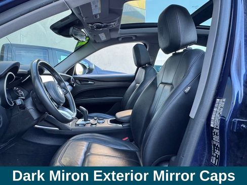 Used 2021 Alfa Romeo Stelvio Ti w/ Nero Edizione image 18