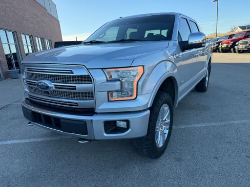 Used 2015 Ford F150 Platinum w/ Equipment Group 701A Luxury image 3