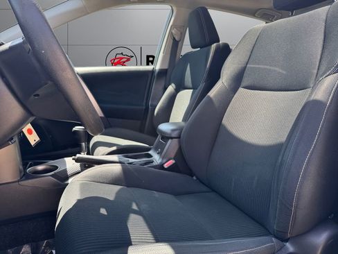 Used 2015 Toyota RAV4 XLE AWD/4WD image 10