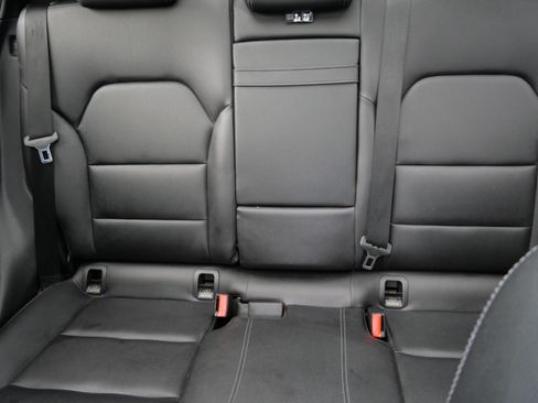 Used 2017 Mercedes-Benz GLA 250 4MATIC image 13