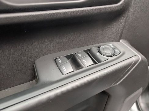 Used 2024 Chevrolet Silverado 1500 Custom Trail Boss w/ LPO, Dark Essentials Package image 16