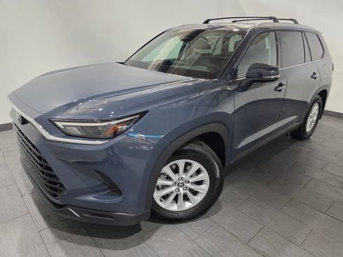 Used 2025 Toyota Grand Highlander AWD Hybrid image 1