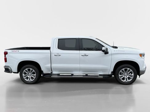 Used 2023 Chevrolet Silverado 1500 LTZ w/ LTZ Premium Package image 3