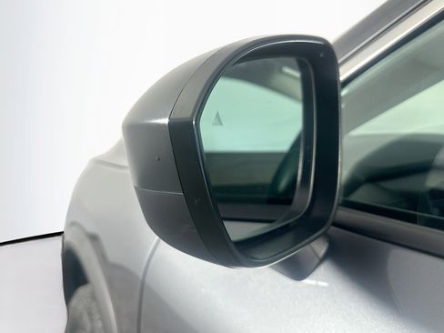 Used 2024 Nissan Rogue S image 16