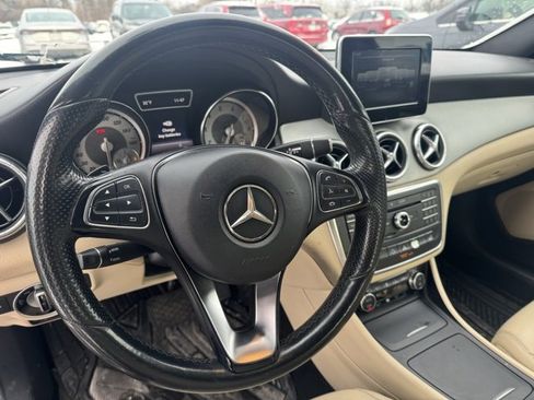 Used 2015 Mercedes-Benz CLA 250 4MATIC image 16