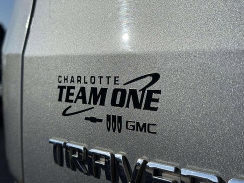 Used 2023 Chevrolet Traverse LS w/ Safety Package image 31