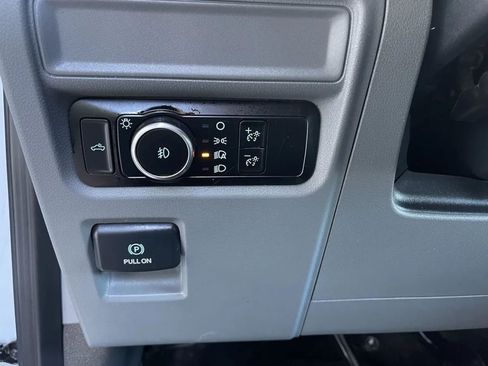 Used 2023 Ford F150 XLT AWD/4WD image 29