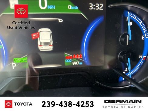 Used 2025 Toyota RAV4 LE image 21