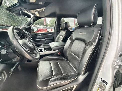 Used 2024 RAM 1500 Laramie RWD image 18