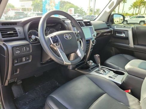 Certified 2022 Toyota 4Runner Limited AWD/4WD image 13