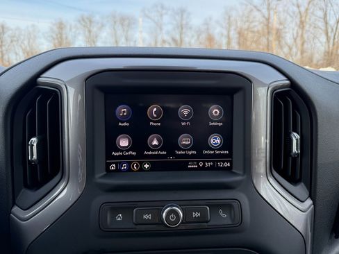 Certified 2022 Chevrolet Silverado 1500 Custom image 26