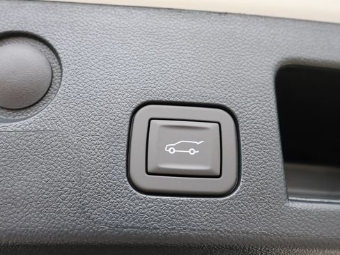 New 2027 GMC Terrain Elevation w/ Elevation Premium Package AWD/4WD image 31