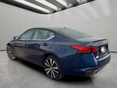 Used 2022 Nissan Altima 2.5 SR