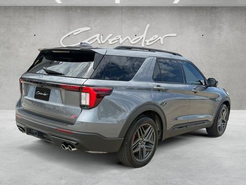 Certified 2025 Ford Explorer ST w/ Sun And Sound Package AWD/4WD image 16