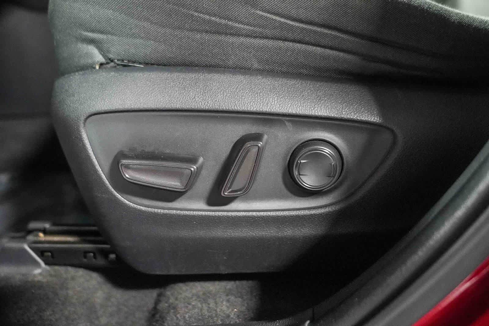 Certified 2023 Toyota RAV4 XLE w/ Convenience Package FWD image 23