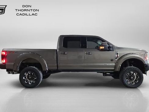 Used 2020 Ford F250 Lariat w/ Lariat Ultimate Package AWD/4WD image 6