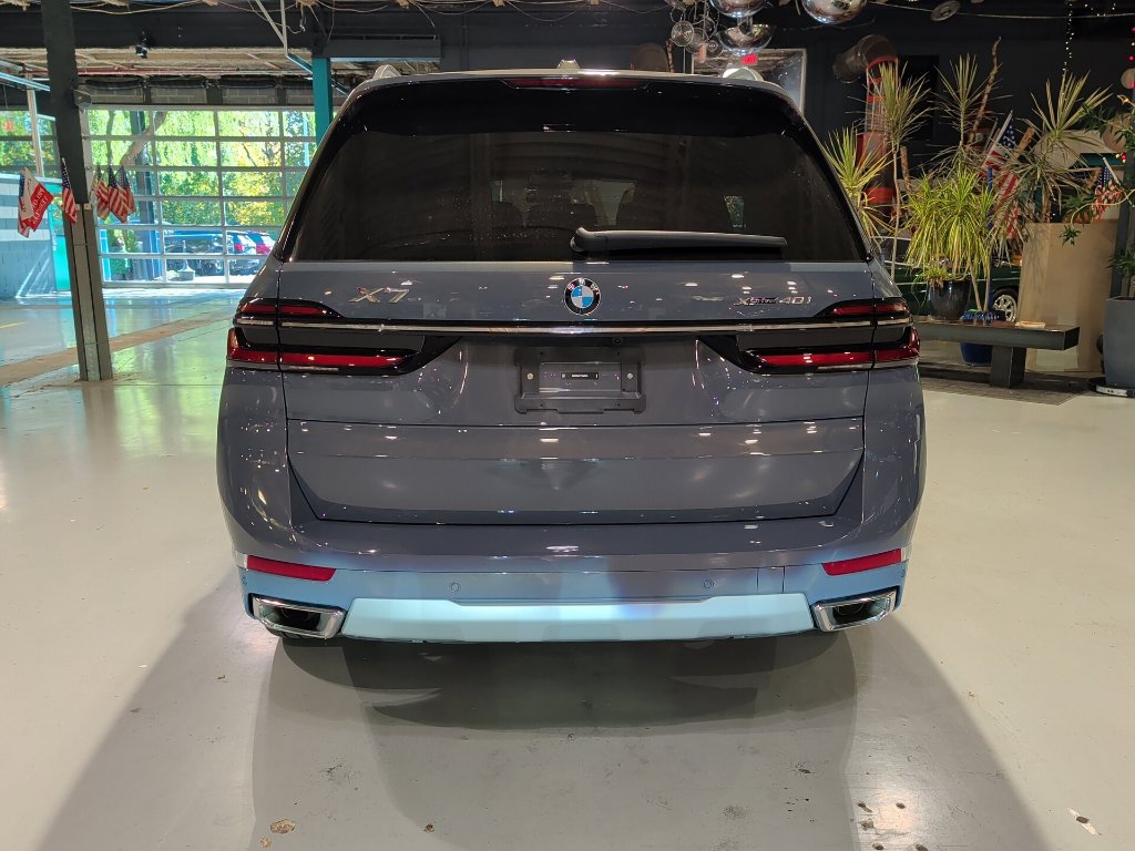 Certified 2026 BMW X7 xDrive40i AWD/4WD image 11